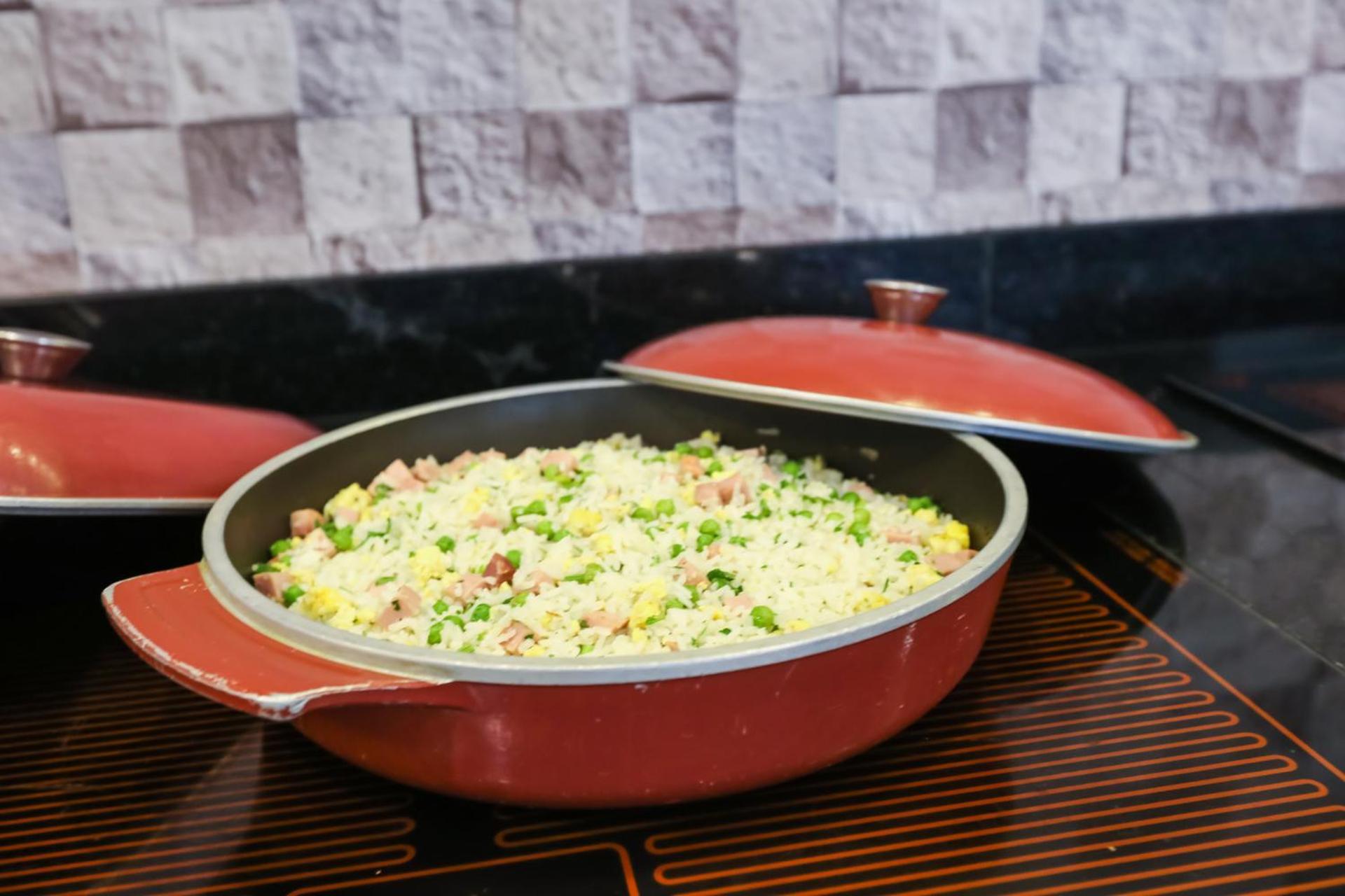 Hotel Tryp By Wyndham Ribeirão Preto Zewnętrze zdjęcie Fried rice