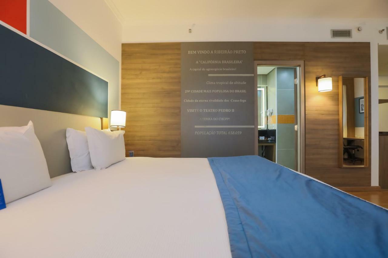 Hotel Tryp By Wyndham Ribeirão Preto Zewnętrze zdjęcie A room at the hotel
