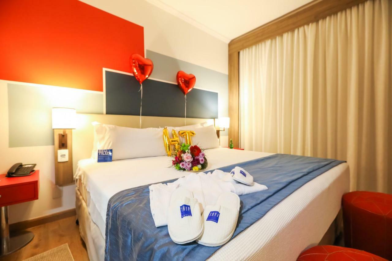 Hotel Tryp By Wyndham Ribeirão Preto Zewnętrze zdjęcie A room at the hotel